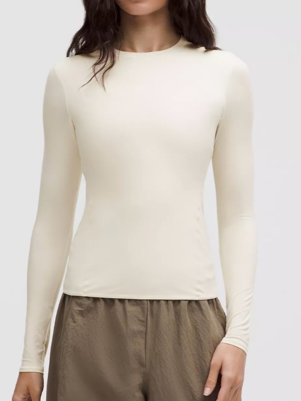 Lululemon Women's IVORY Long-Sleeve Crewneck Nulu - XS / 4
